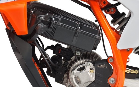 Neufahrzeug KTM SX-E 3 - Bild 5
