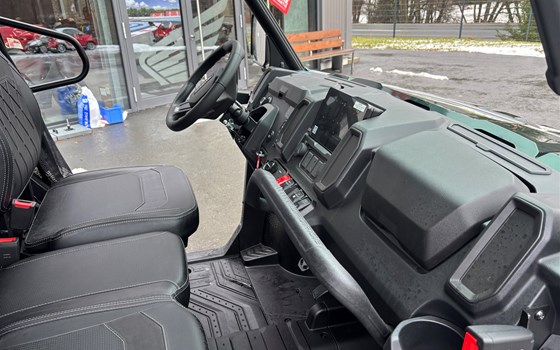 Neufahrzeug CFMOTO Uforce U10 Pro - Bild 19