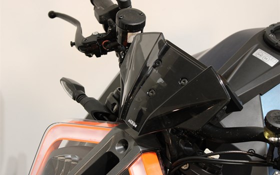 Gebrauchtmotorrad KTM 1290 Super Duke R - Bild 14