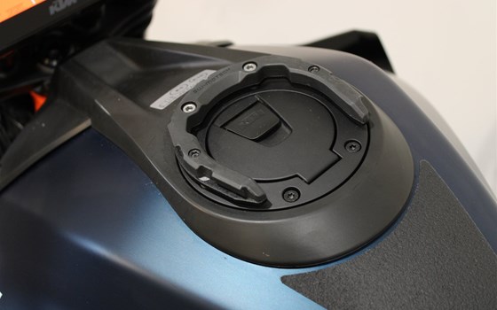 Gebrauchtmotorrad KTM 1290 Super Duke R - Bild 11