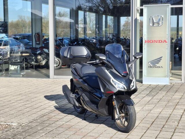 Honda Forza 125 Special Edition