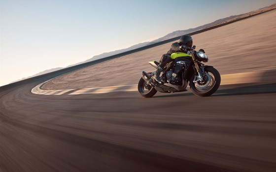 Neufahrzeug Triumph Speed Triple 1200 RX - Bild 4