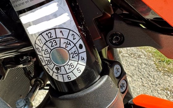 Gebrauchtmotorrad KTM 890 Duke GP - Bild 13