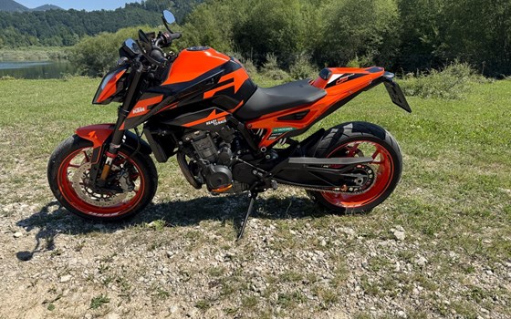 Gebrauchtmotorrad KTM 890 Duke GP - Bild 2