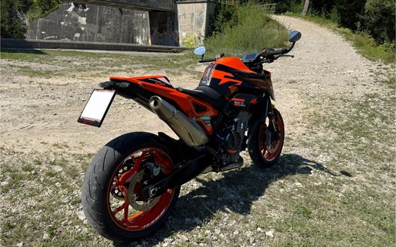 Gebrauchtmotorrad KTM 890 Duke GP - Bild 5