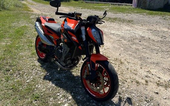 Gebrauchtmotorrad KTM 890 Duke GP - Bild 7