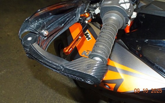 Gebrauchtmotorrad KTM 1290 Super Duke GT - Bild 9