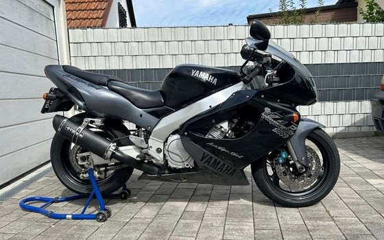 Gebrauchtmotorrad Yamaha YZF 1000 R Thunderace - Bild 1