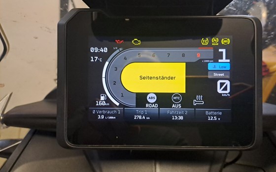 Gebrauchtmotorrad KTM 890 Adventure - Bild 3