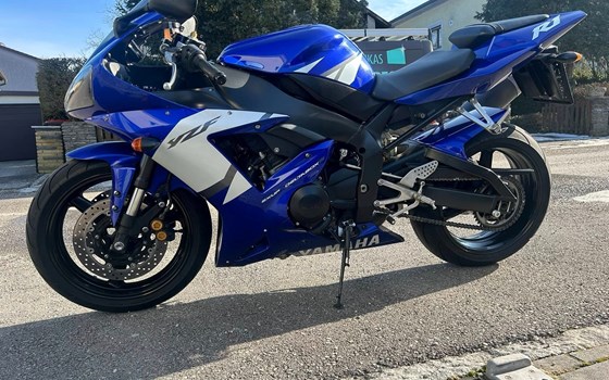 Gebrauchtmotorrad Yamaha YZF-R1SP - Bild 1