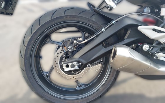 Neufahrzeug Triumph Street Triple 765 R - Bild 10