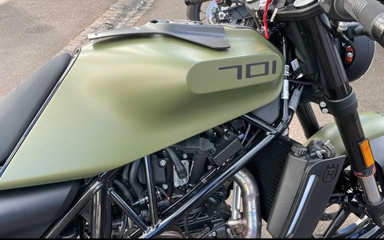 Gebrauchtmotorrad Husqvarna Vitpilen 701 - Bild 15