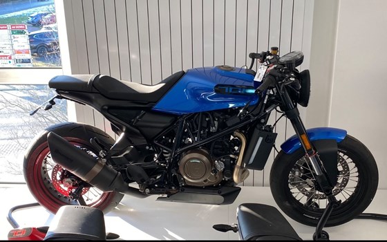 Gebrauchtmotorrad Husqvarna Vitpilen 701 - Bild 16