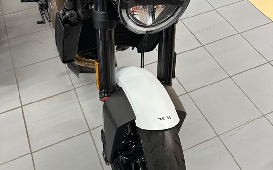 Gebrauchtmotorrad Husqvarna Vitpilen 701 - Bild 2