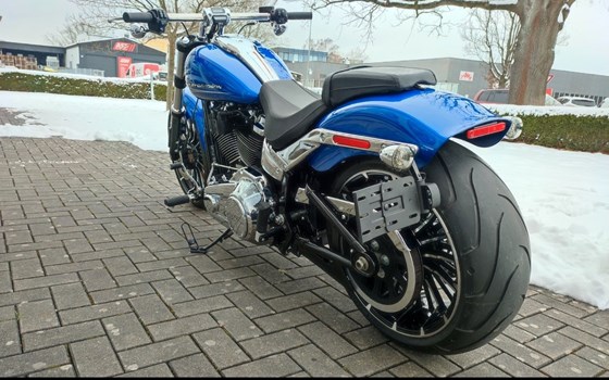 Gebrauchtmotorrad Harley-Davidson Softail Breakout 117 - Bild 7