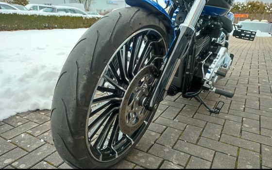 Gebrauchtmotorrad Harley-Davidson Softail Breakout 117 - Bild 9