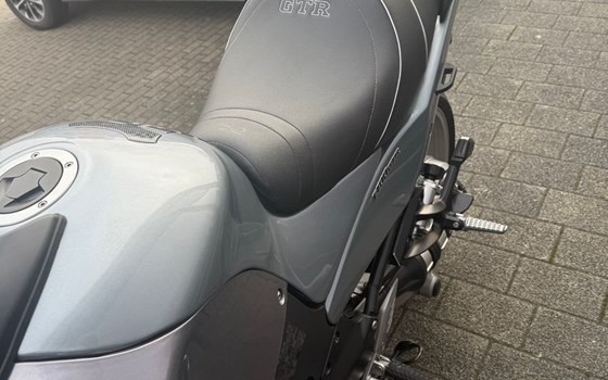 Gebrauchtmotorrad Kawasaki GTR 1400 - Bild 5
