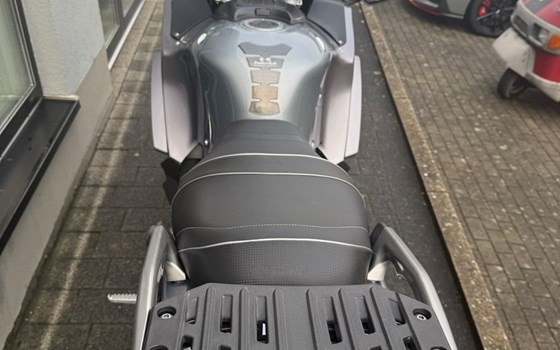 Gebrauchtmotorrad Kawasaki GTR 1400 - Bild 6