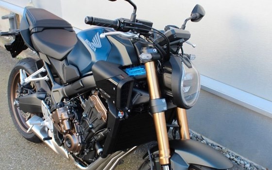 Gebrauchtmotorrad Honda CB650R E-Clutch - Bild 5