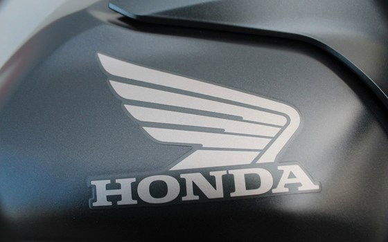 Gebrauchtmotorrad Honda CBR650R E-Clutch - Bild 18