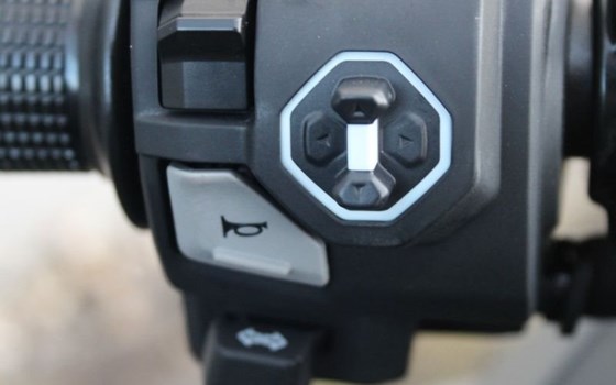 Gebrauchtmotorrad Honda CBR650R E-Clutch - Bild 22