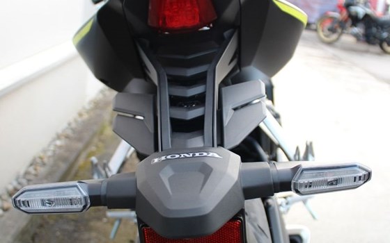 Gebrauchtmotorrad Honda CBR650R E-Clutch - Bild 7