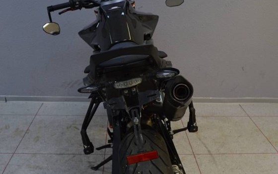 Gebrauchtmotorrad KTM 790 Duke L - Bild 10