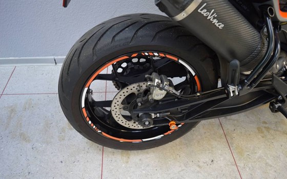 Gebrauchtmotorrad KTM 790 Duke L - Bild 2