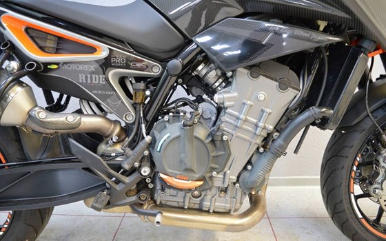 Gebrauchtmotorrad KTM 790 Duke L - Bild 3