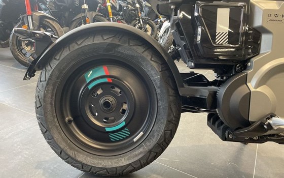 Gebrauchtmotorrad BMW CE 02 4kW - Bild 10