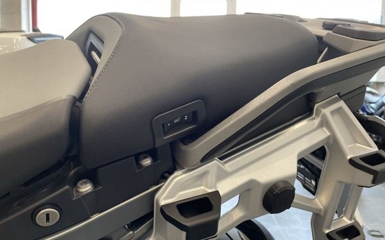 Gebrauchtmotorrad BMW R 1300 GS Adventure - Bild 16