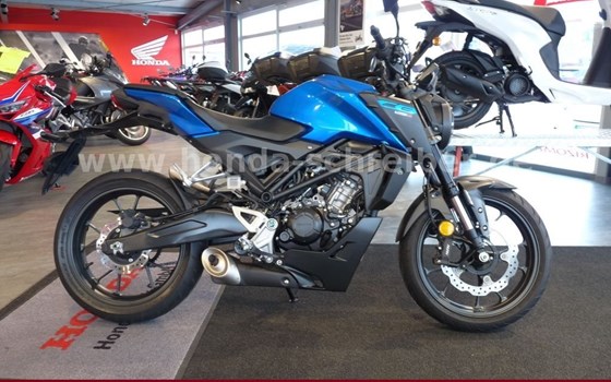 Gebrauchtmotorrad Honda CB125R - Bild 1