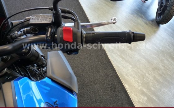 Gebrauchtmotorrad Honda CB125R - Bild 7