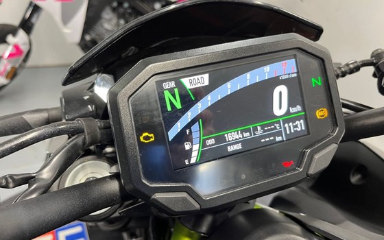 Gebrauchtmotorrad Kawasaki Z900 - Bild 11