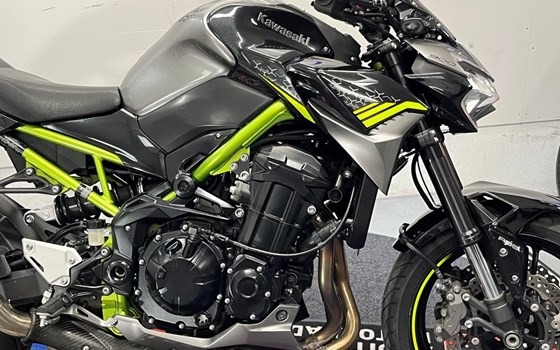Gebrauchtmotorrad Kawasaki Z900 - Bild 2