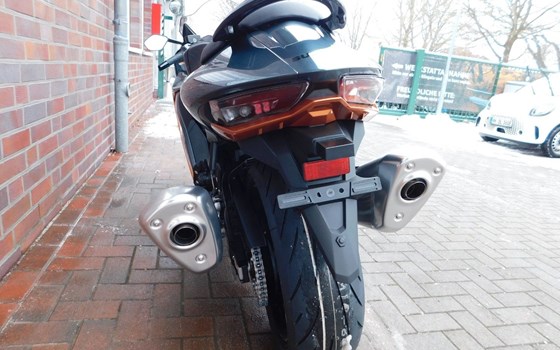 Neufahrzeug Suzuki GSX 1300 R - Bild 8