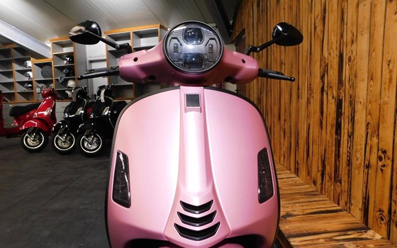 Neufahrzeug Vespa GTS 125 - Bild 5