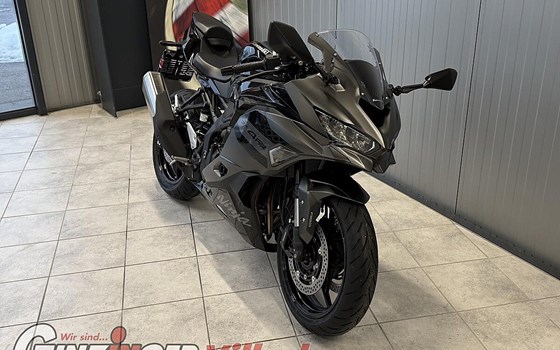 Neufahrzeug Kawasaki Ninja ZX-4RR - Bild 5