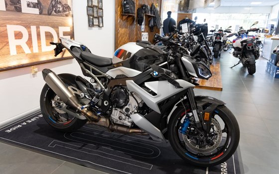 Gebrauchtmotorrad BMW M 1000 R - Bild 4