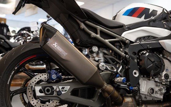 Gebrauchtmotorrad BMW M 1000 R - Bild 7