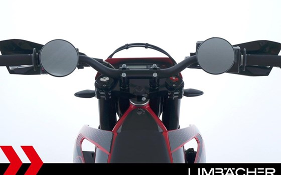 Gebrauchtmotorrad GASGAS SM 700 - Bild 14