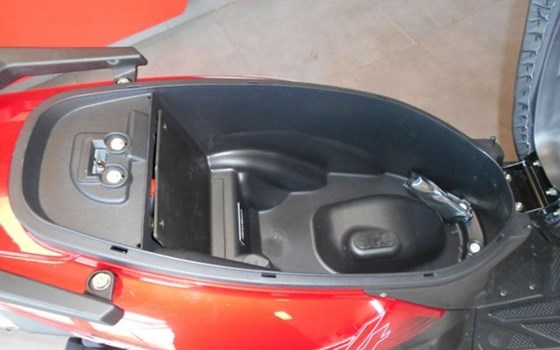 Neufahrzeug Sym Jet 4 RX 50i - Bild 4