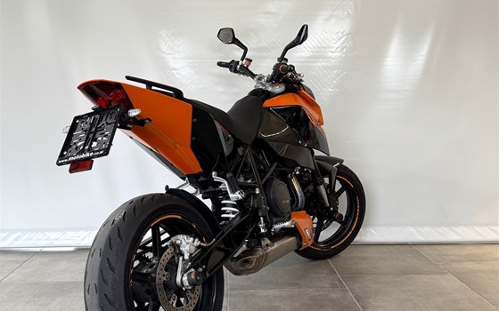 Gebrauchtmotorrad KTM 690 Duke - Bild 10