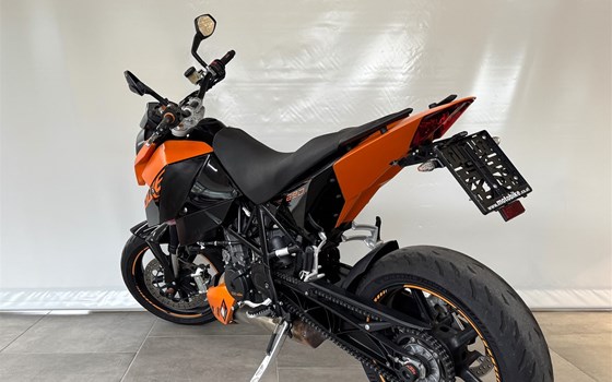 Gebrauchtmotorrad KTM 690 Duke - Bild 9