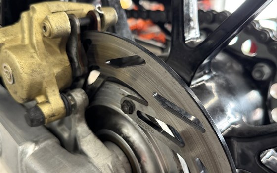 Gebrauchtmotorrad KTM 640 Duke 2 - Bild 7