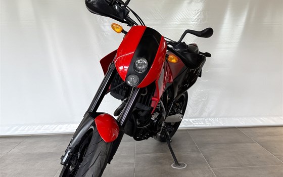 Gebrauchtmotorrad KTM 640 Duke 2 - Bild 9