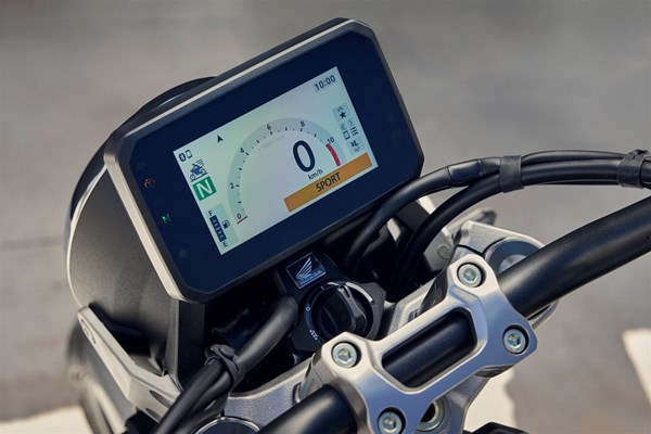 Honda CB1000F (Wolf Silver Metallic / Grey Stripe) - Bild 4