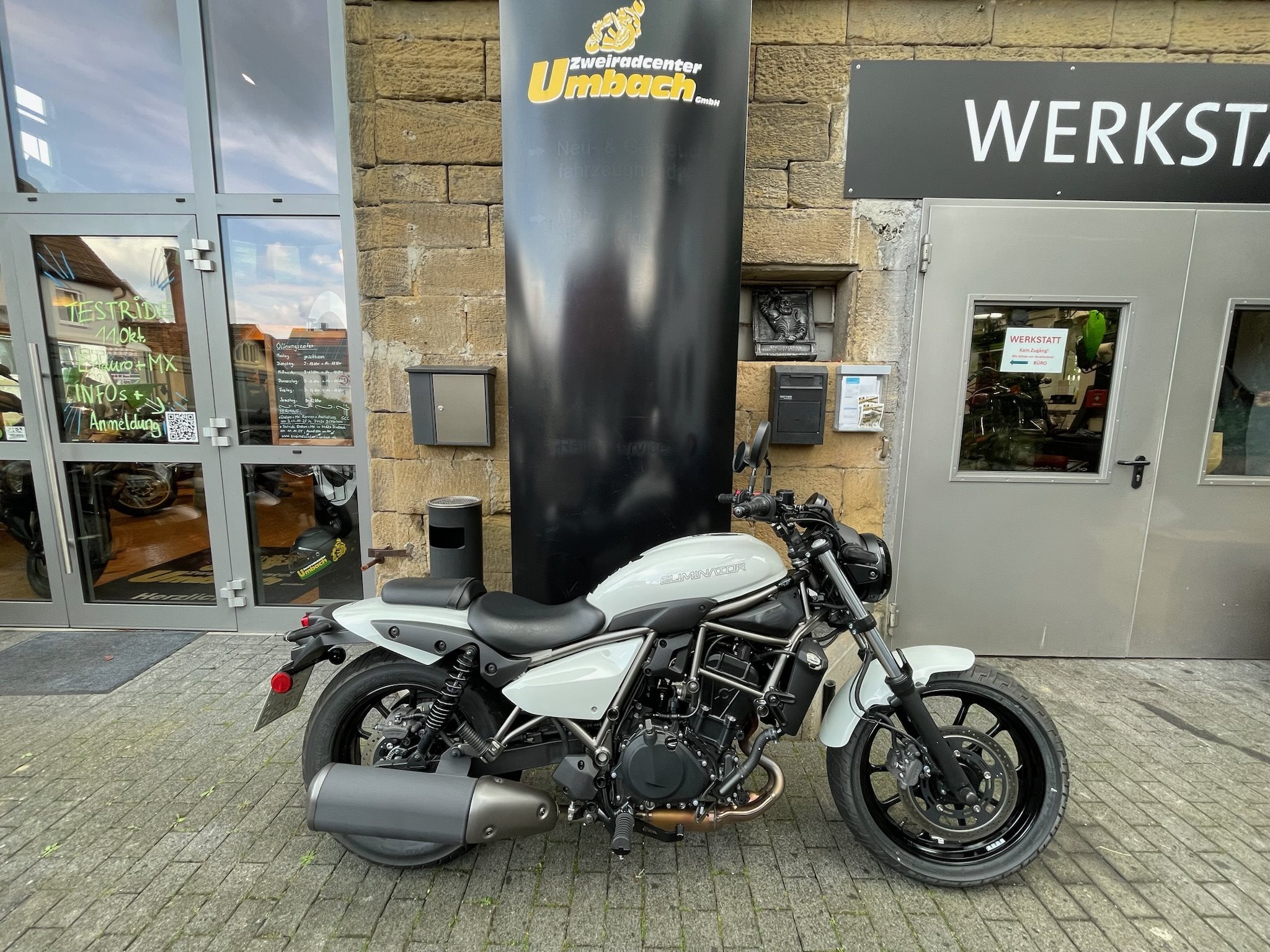 Kawasaki Eliminator 500