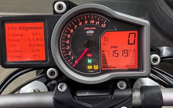 Gebrauchtmotorrad KTM 1290 Super Duke R - Bild 8