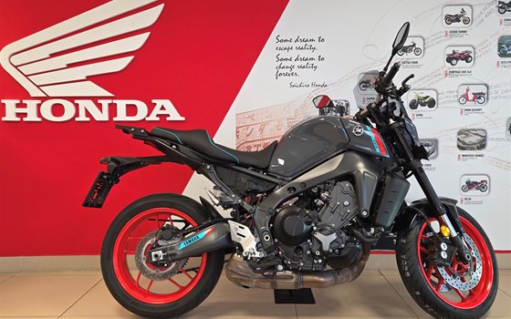 Gebrauchtmotorrad Yamaha MT-09 - Bild 2